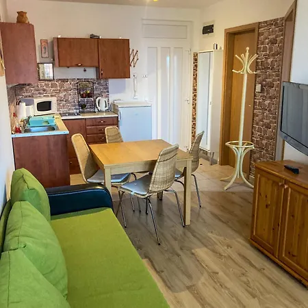 Appartamento Plazs Wellnes